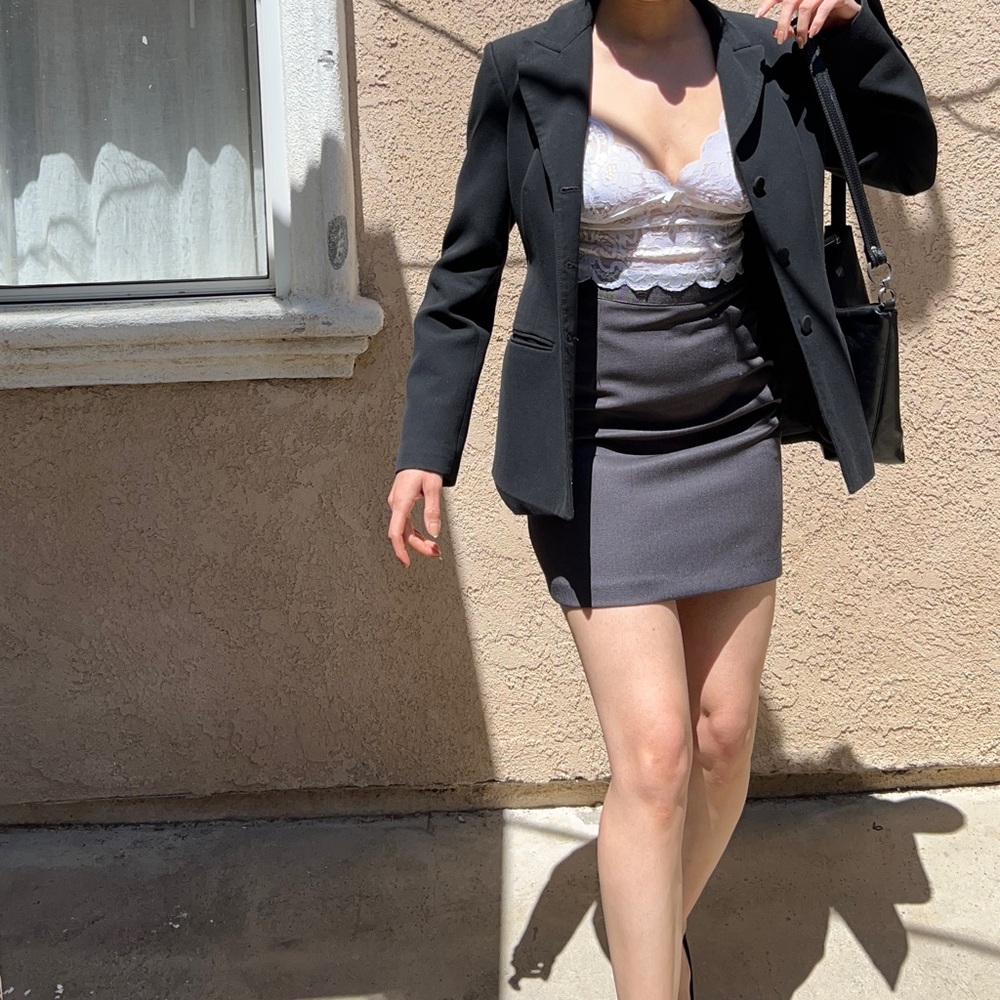 Gray business skirt